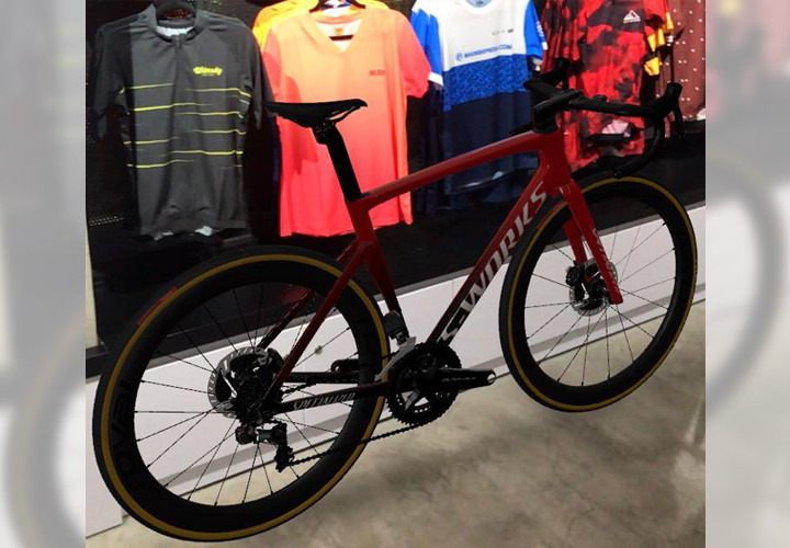 harga sepeda specialized tarmac