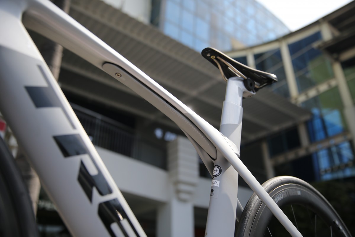 Trek Madone Slr Paling Berevolusi Dan Nyaman Di Tengah Perang