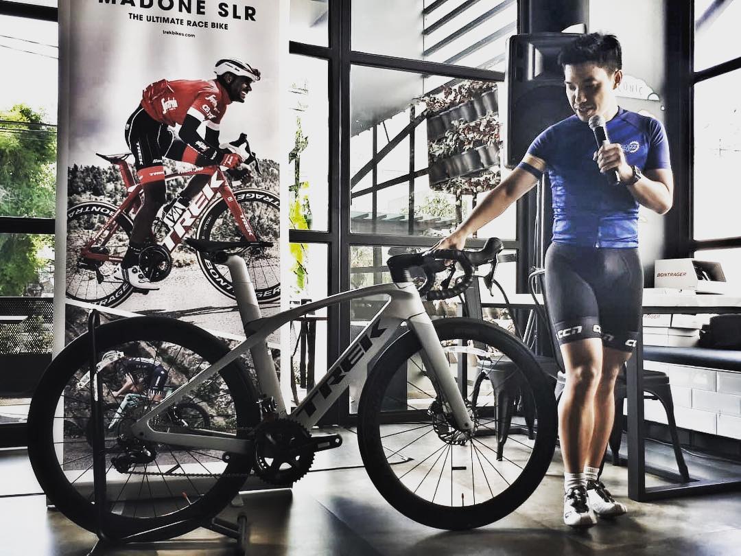 trek madone harga