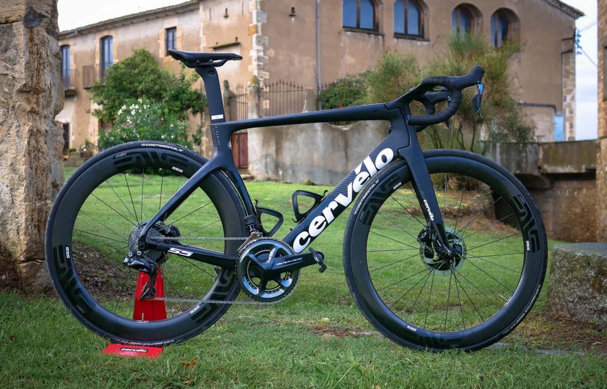 Cervelo S5 Disc: Pakai Stem Model “V 