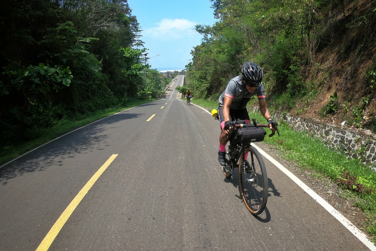 Libur Akhir Tahun Dirt x Clouds Gowes  Bandung Jogja 