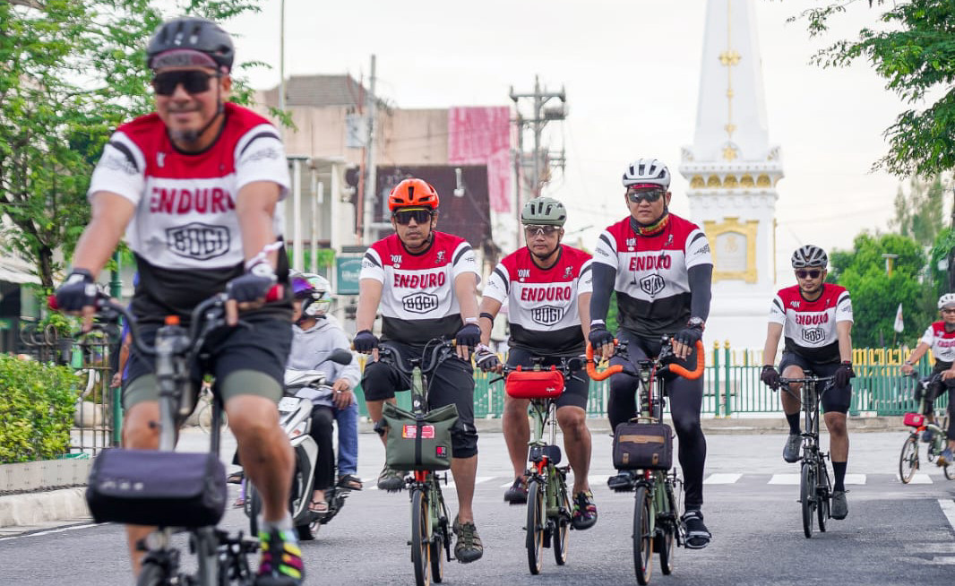 Ultah 11 Tahun, Bogi Gelar Brompton Ultra Cycling - Mainsepeda - Mainsepeda